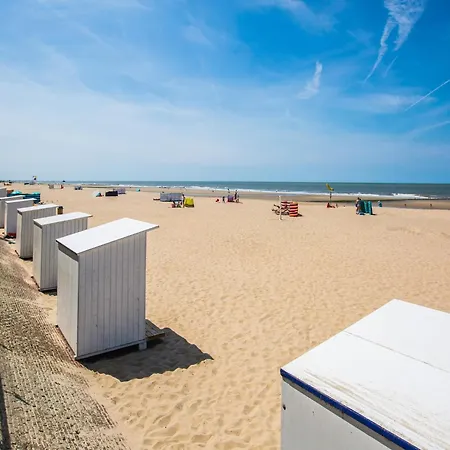 Bright Flat W Ocean Views, Cleaning Included * Westende